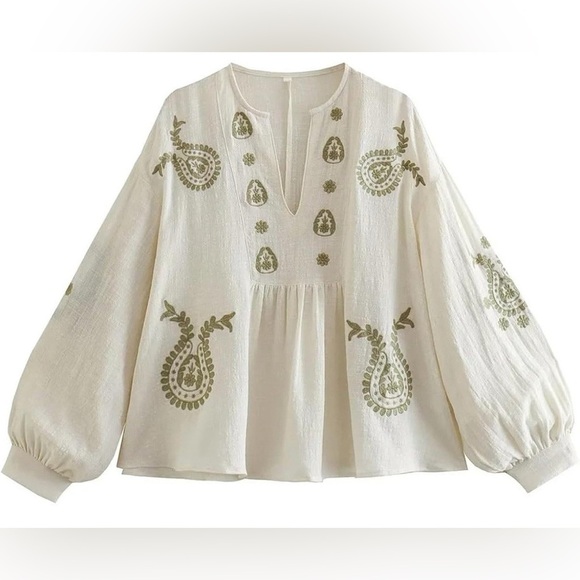 Zara Tops - NWT. Zara Cream Cotton/Linen Blend Embroidered V-neck Blouse. Size S.